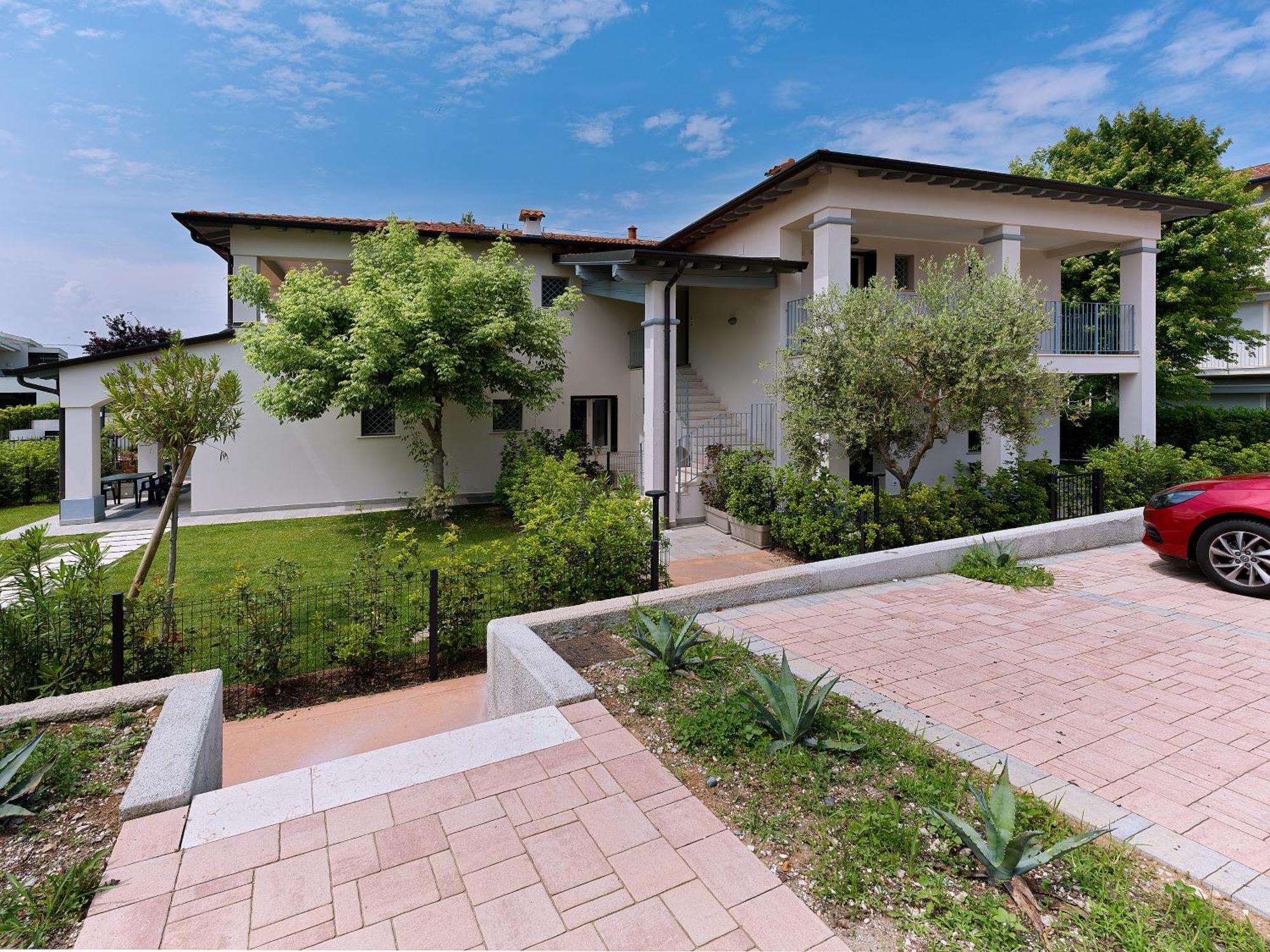 Residence Fiore Rosso Sirmione Eksteriør bilde