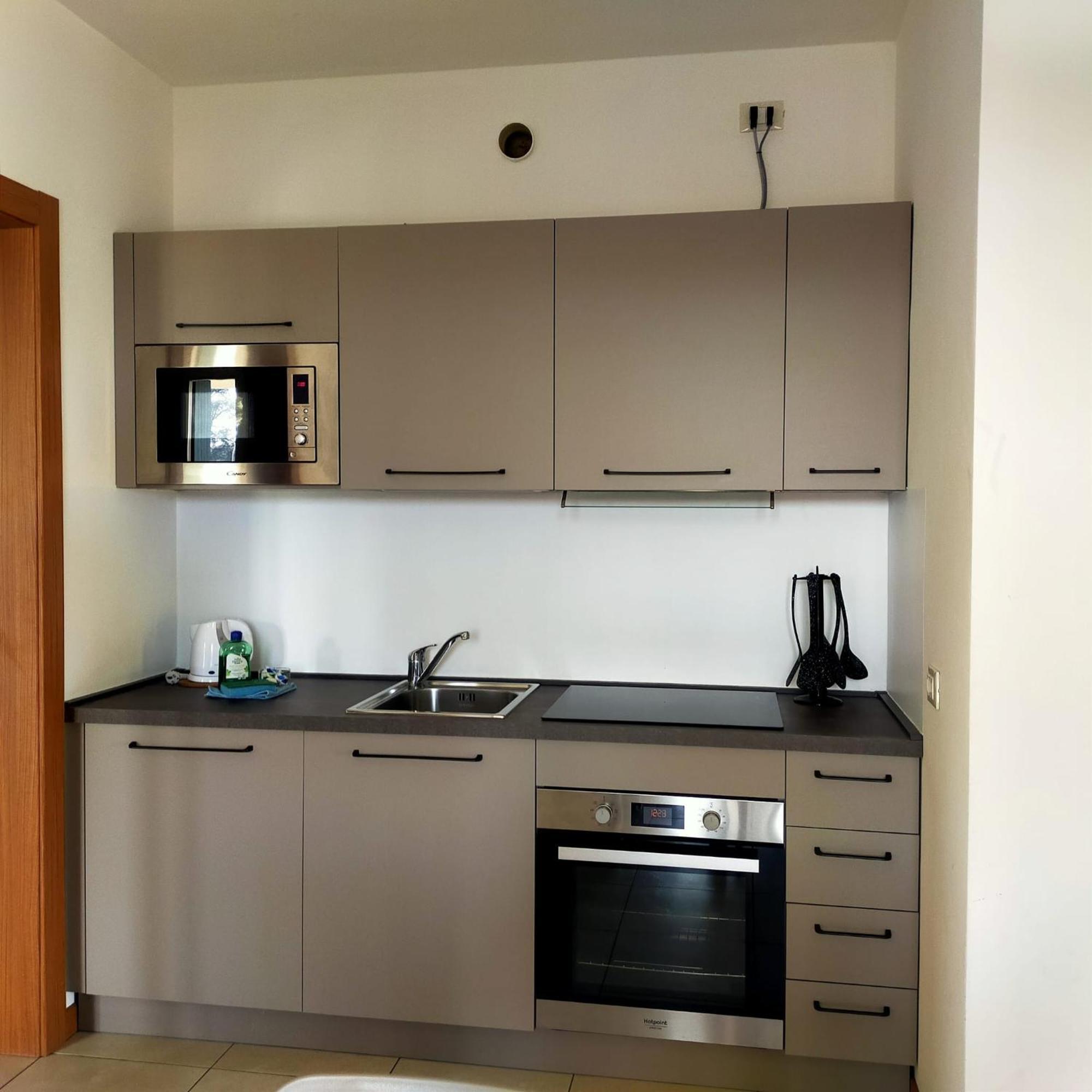 Residence Fiore Rosso Sirmione Rom bilde