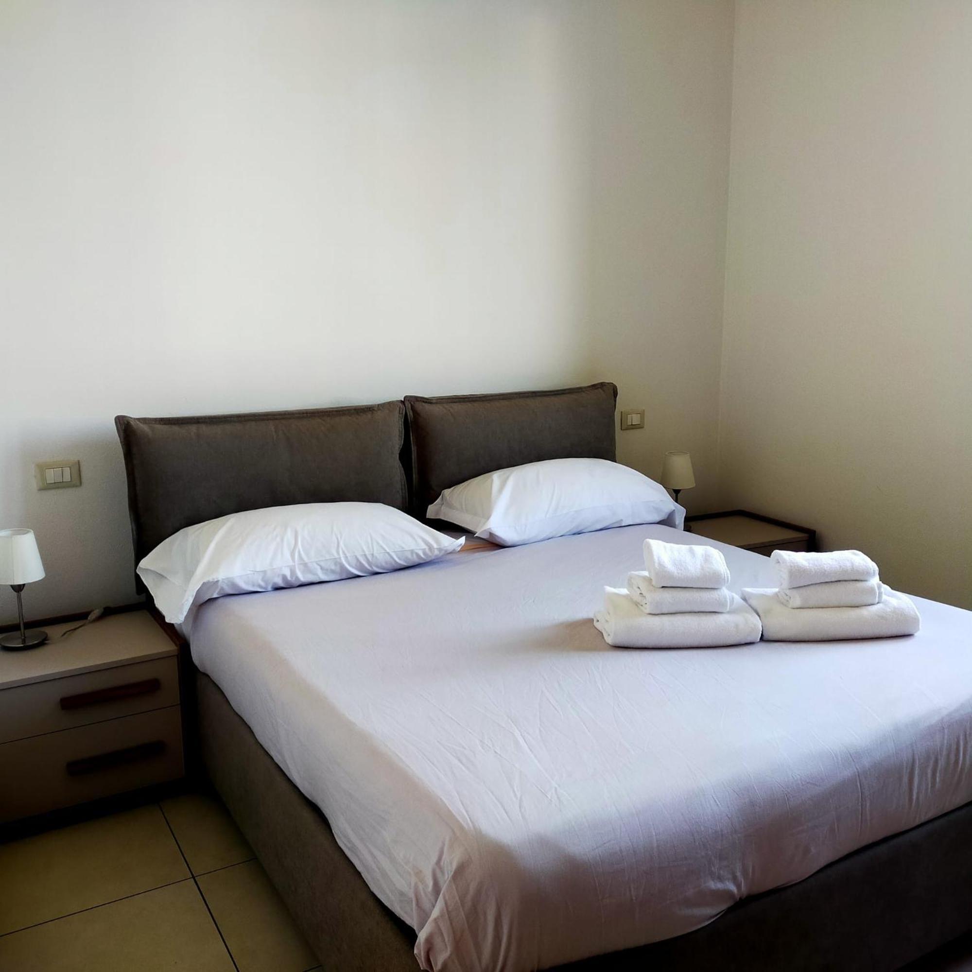 Residence Fiore Rosso Sirmione Rom bilde
